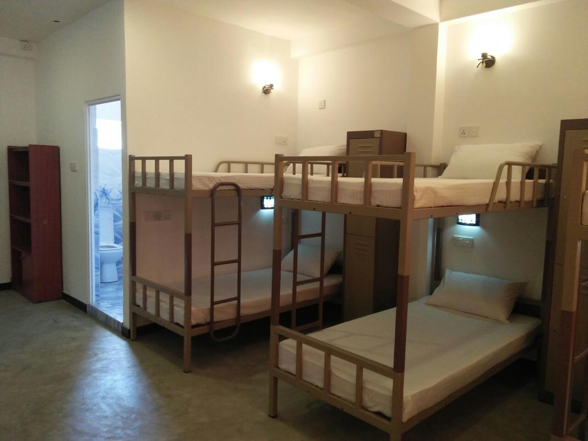 Space Garden Hostel Mirissa Zewnętrze zdjęcie