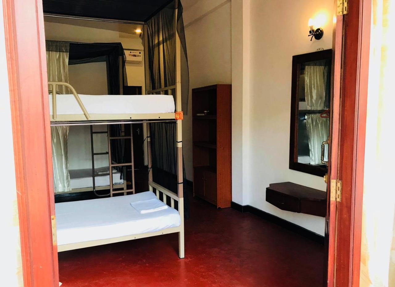 Space Garden Hostel Mirissa Zewnętrze zdjęcie