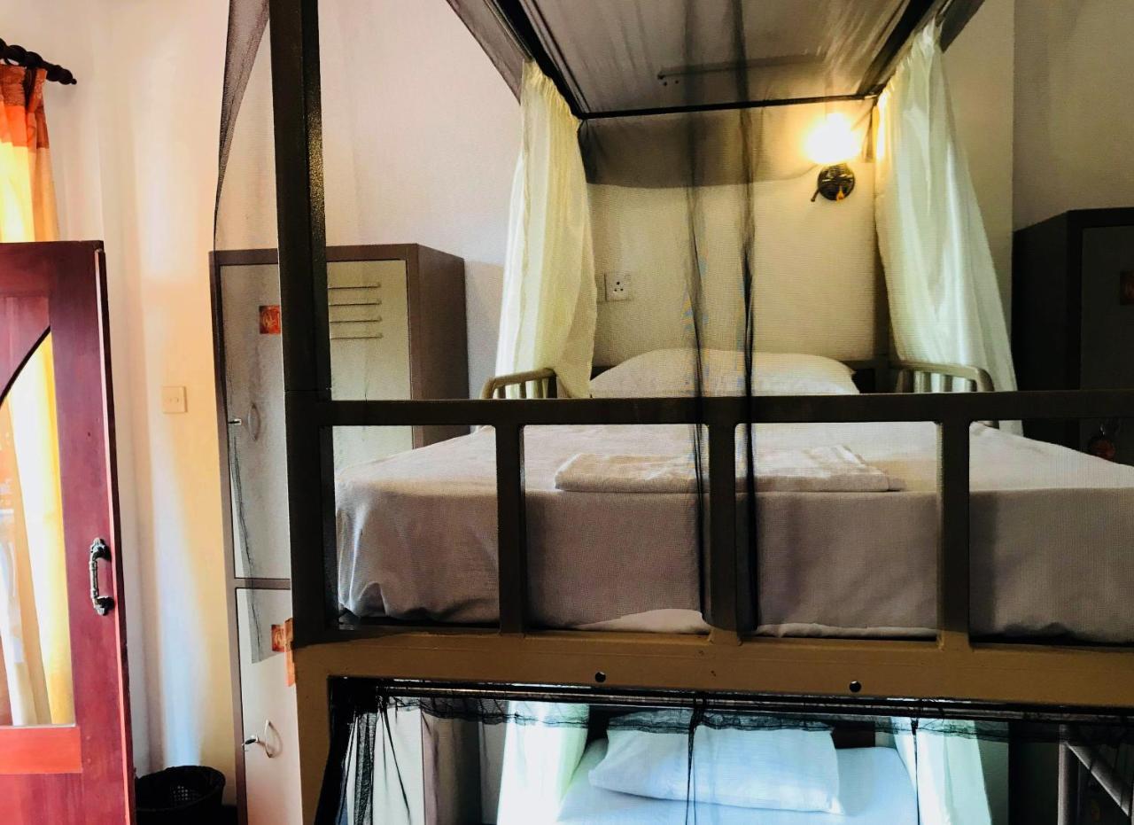 Space Garden Hostel Mirissa Zewnętrze zdjęcie